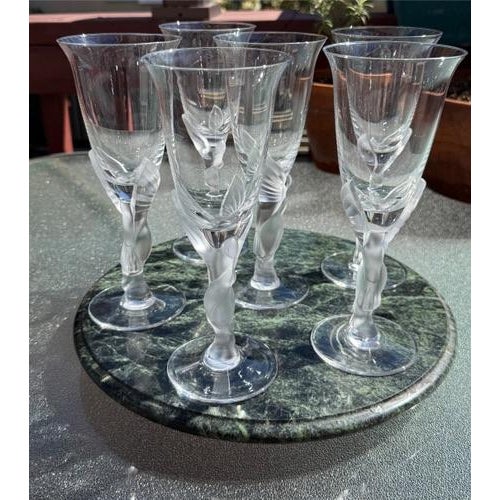 Vintage Fabergé "Kissing Snow Doves" Stemmed Crystal Wine Glasses 1960s France - Set of 6 For Sale In Philadelphia - Image 6 of 9