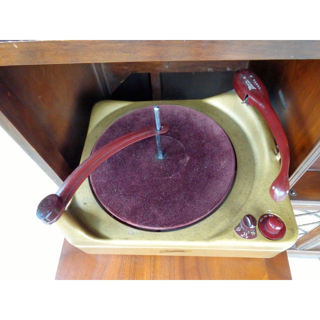 Vintage 1950's Zenith RadioRecord Player Console Chairish