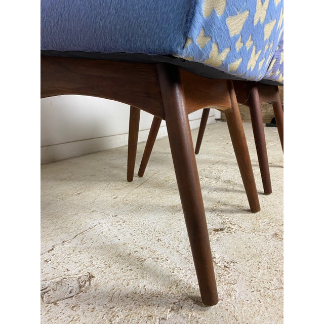 1960s 1960s Vintage Pearsall Chairs With Laser Cut Butterflies on Hide Walnut Frame - Set of 2 For Sale - Image 5 of 9