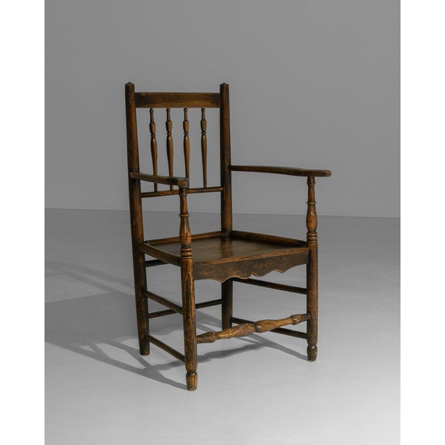 19th Century English Yorkshire Oak Spindle-Back Armchair For Sale - Image 4 of 18