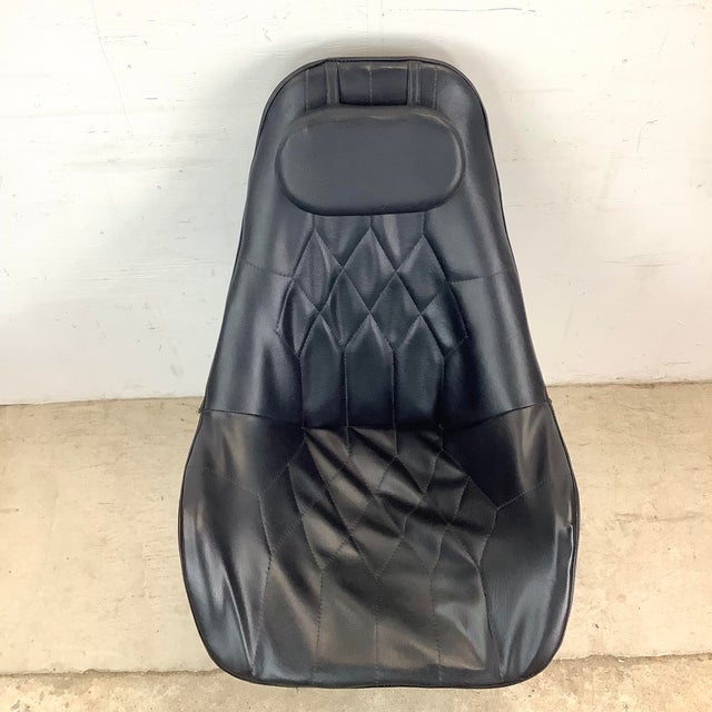 Mid-Century Modern Vintage Modern Highback Swivel Lounge Chair For Sale - Image 3 of 12