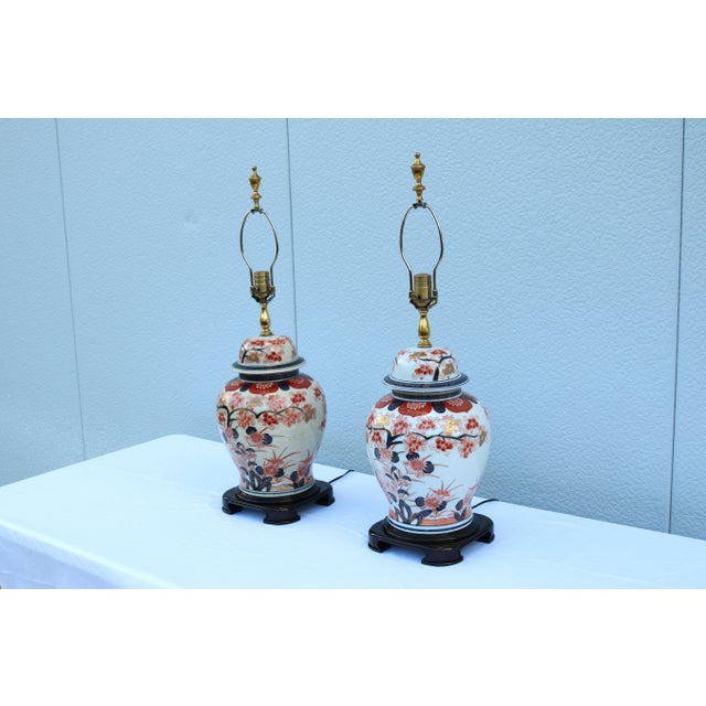 Wood Late 20th-Century Wildwood Japanese Imari Porcelain Ginger Jar Table Lamps, a Pair For Sale - Image 7 of 18