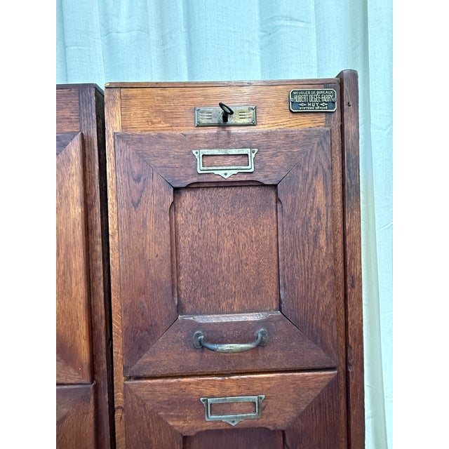 Antique Belgian Oak File Cabinet, 25 Drawers, Hubert Degee-Fabry, c.1920 – Modular 5-Tower Set For Sale - Image 11 of 12