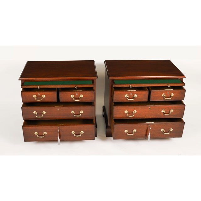 Vintage Flame Mahogany Bedside Chests with Slides, 20th Century, Set of 2 For Sale - Image 10 of 16