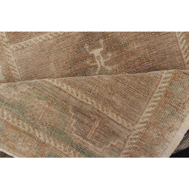 Vintage Turkish Oushak Rug With All-Over Sub-Geometric Medallion Design For Sale In Atlanta - Image 6 of 8