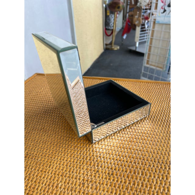 Late 20th Century Vintage Mirrored Box Jewelry Box For Sale - Image 5 of 10