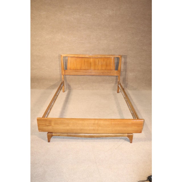 Wood Mid 20th Century Kent Coffey "Forum" Series Bedroom Set - 6 Pieces For Sale - Image 7 of 10
