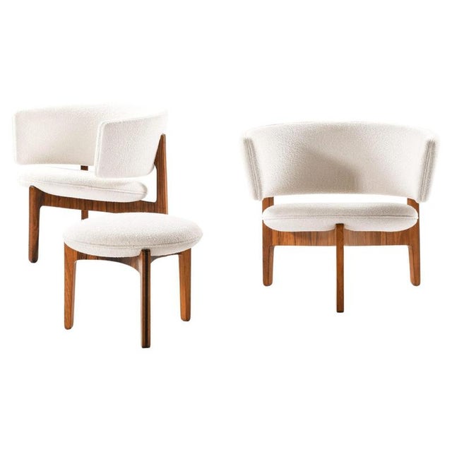 Cream Easy Chairs and Ottoman in Rosewood attributed to Sven Ellekær for Christian Linneberg, 1962, Set of 3 For Sale - Image 8 of 8