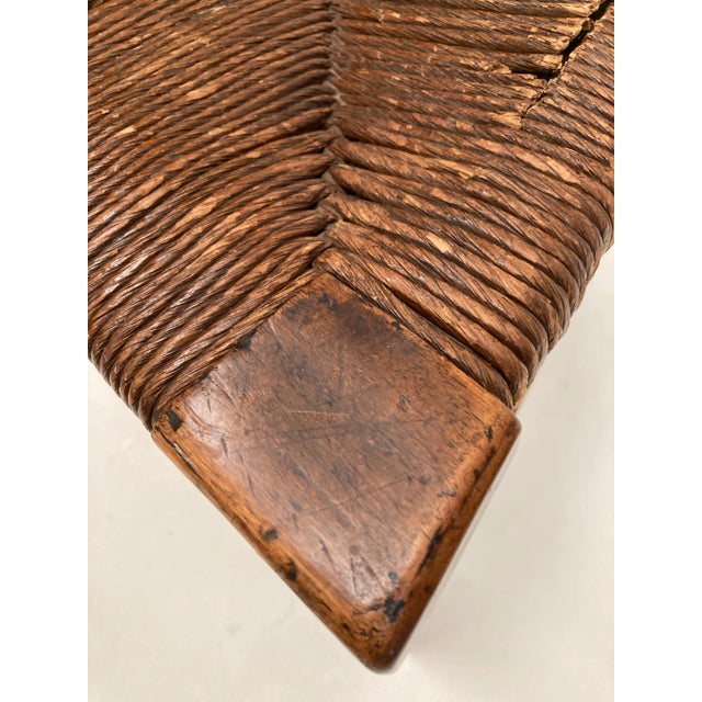 1700's Chippendale Style Country Ladder Ribbon-Back Maple Dining Side Chairs, Pair For Sale - Image 11 of 12