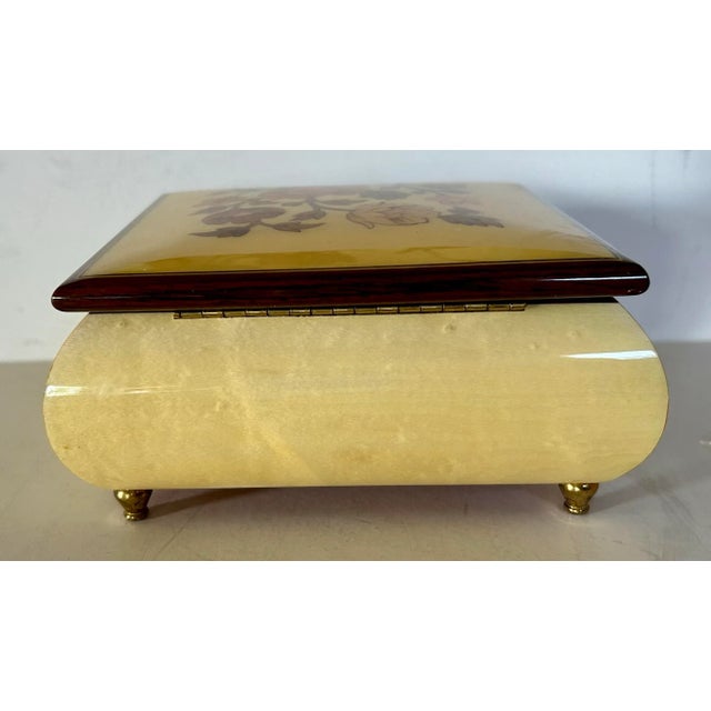 Italian Reuge Yellow Music Jewelry Box For Sale In San Francisco - Image 6 of 10