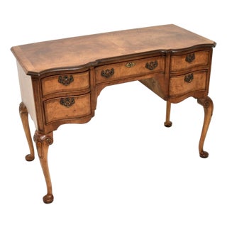 Queen Anne Figured Walnut Desk, 1930s For Sale