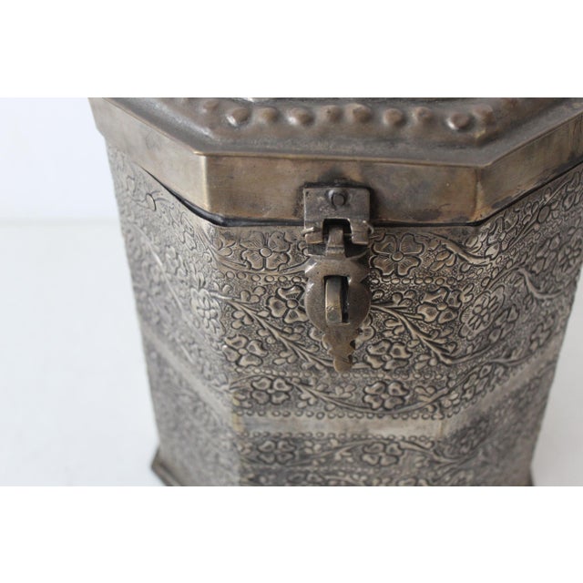 Vintage Large Indian Handcrafted Octogone Metal Decorative Container