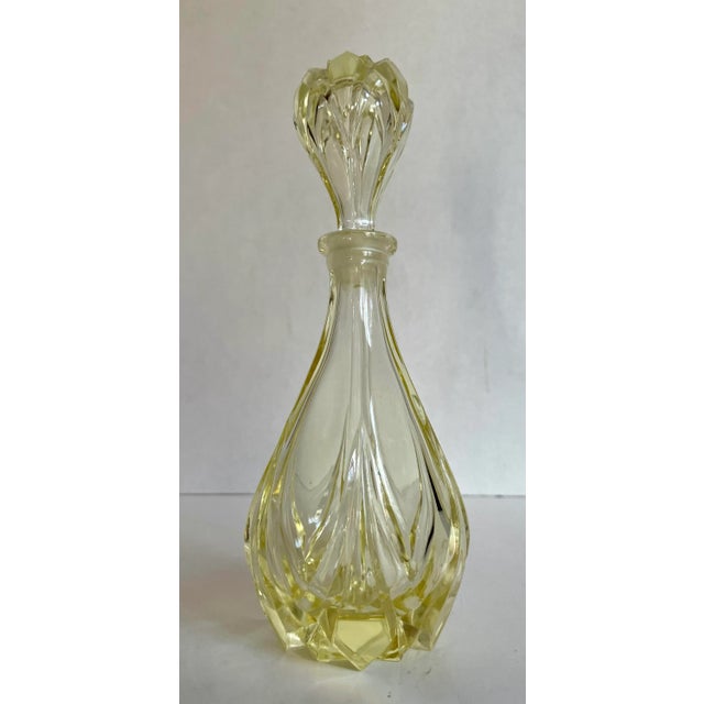 Glass 1920's Art Deco Yellow Glass Perfume Bottle by Irice Made in Germany For Sale - Image 7 of 12