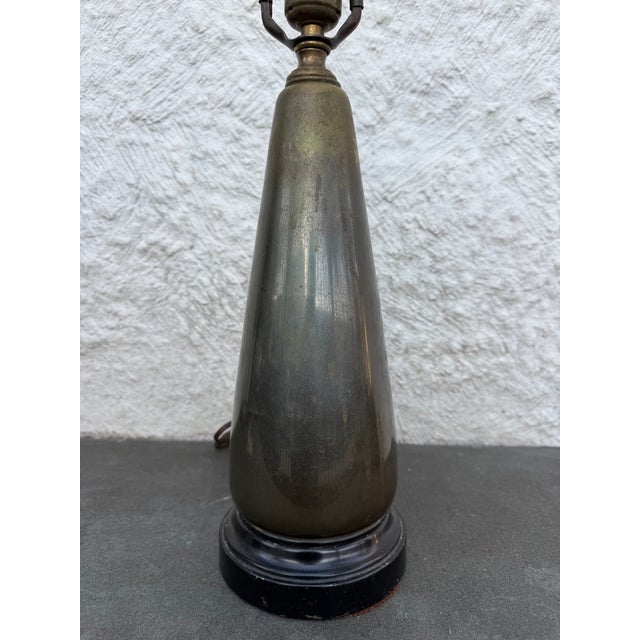 Mid-Century Modern Vintage Table Lamp Brass Oxidized Patina Teardrop Mid Century Modern For Sale - Image 3 of 3