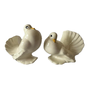 Vintage Late 20th Century Ceramic “Love Birds” Doves- Set of 2
