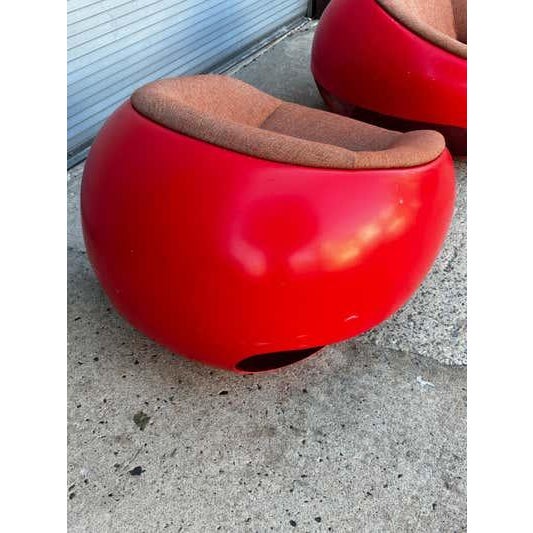 Mario Sabot Pod Chairs, Fiberglass & Upholstered, Mid-Century Modern For Sale In Philadelphia - Image 6 of 12