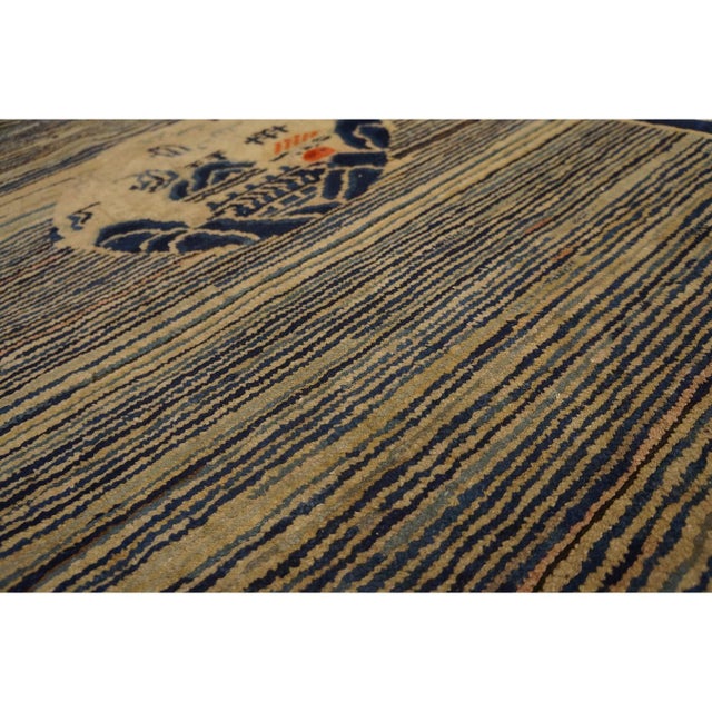 Chinese 1920s Navy Stripe Medallion Antique Chinese Peking Knotted Wool Rug 2'7''x4' 8'' For Sale - Image 3 of 10