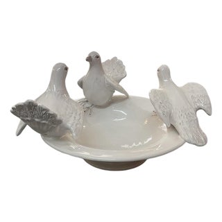 Vintage-Style Italian Ceramic Dove Bowl - Hand-Finished For Sale