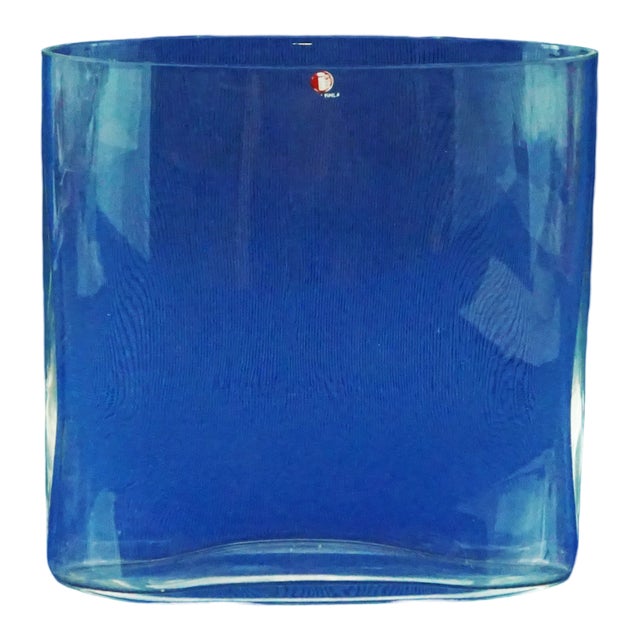 20th Century Scandinavian Modern Vase with an Ellipsoidal Section in Transparent Glass by Tapio Wirkkala, Finland, 1960s For Sale