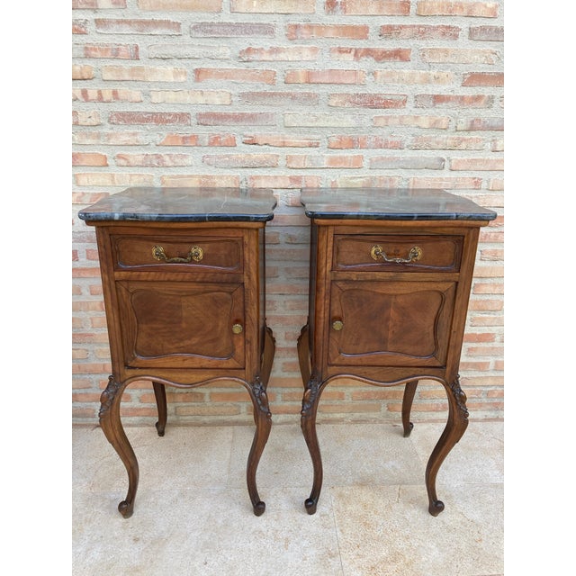 Louis XV Style Walnut Nightstands with Marble Top, 1930s, Set of 2 For Sale - Image 18 of 18