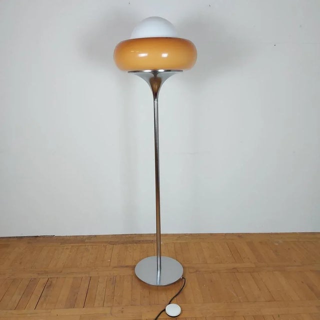 Plastic Tulip Floor Lamp by Guzzini for Meblo, Italy, 1960s For Sale - Image 7 of 7