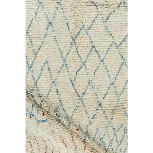 Moroccan Moroccan Inspired Handwoven Rug 9ft X 12ft 2in For Sale - Image 3 of 11