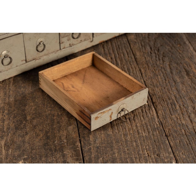 Antique White Late 19th Century Munyons Homeopathic Remedies Apothecary Cabinet For Sale - Image 8 of 17