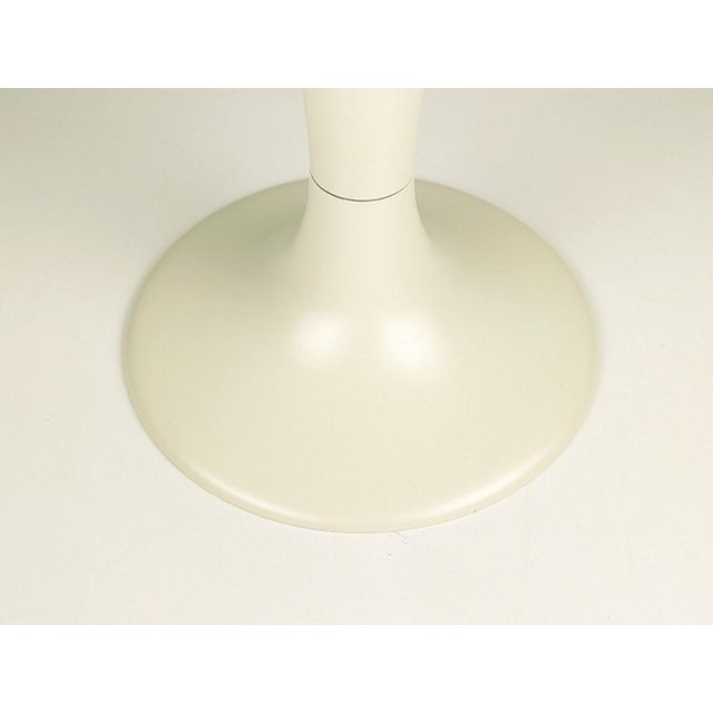 Space Age Italian White Fiberglass & Olive Green Seat Stool, 1960s For Sale - Image 3 of 9