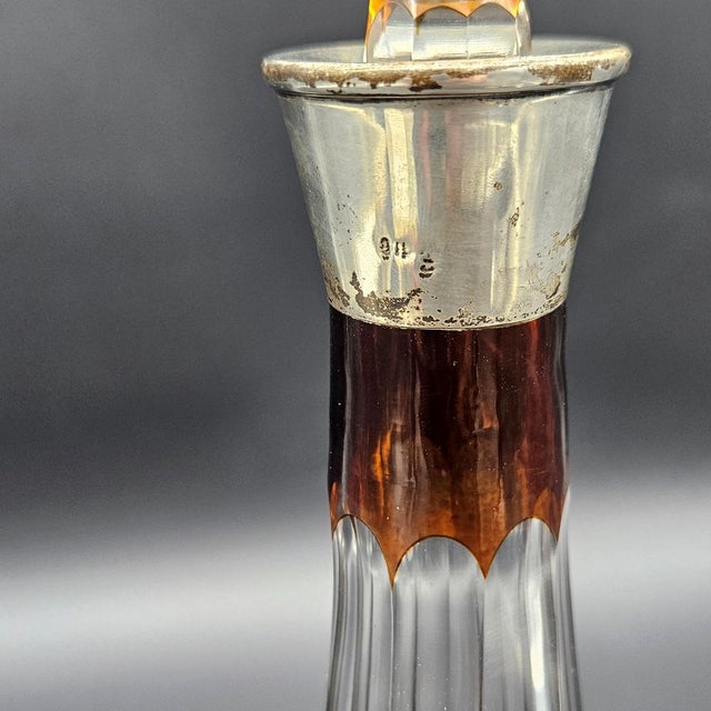 Vintage Cut Lead Crystal Liqueur Decanter, 1930s, in Flawless conditions. Designed 1920 to 1949