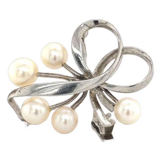 1990s Mikimoto Estate Akoya Pearl Brooch Sterling Silver For Sale