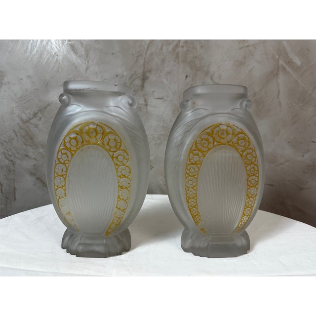 Yellow Vintage Vases by Muller Frères, 1930s, Set of 2 For Sale - Image 8 of 13