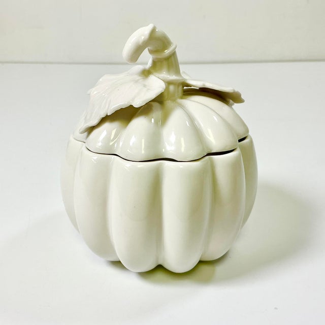 Ceramic Vintage Americana Boho Chic Hollywood Regency Blanc De Chin Pumpkin Box, Halloween & Thanksgiving For Sale - Image 7 of 11