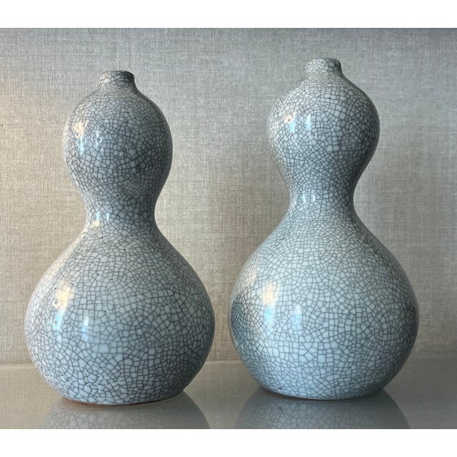 Vintage Japanese Raku Crackle Glaze Studio Art Pottery Showa Period Gourd Shape Vases - A Pair For Sale - Image 16 of 17