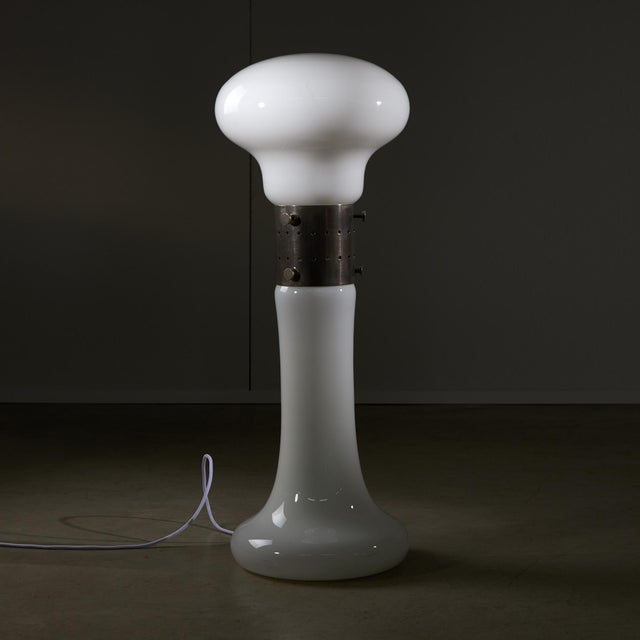 Murano Glass Floor Lamp with Chrome Belt from AV Mazzega, 1970s For Sale - Image 3 of 9