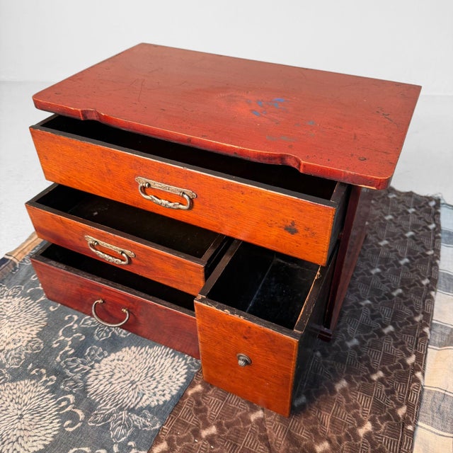 Brown Small Japanese Drawer Cabinet in Reddish-Brown Wood, 1950s For Sale - Image 8 of 12