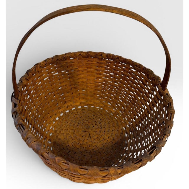 Large Antique American Split Hickory Gathering Basket With Bentwood Handle For Sale - Image 4 of 6