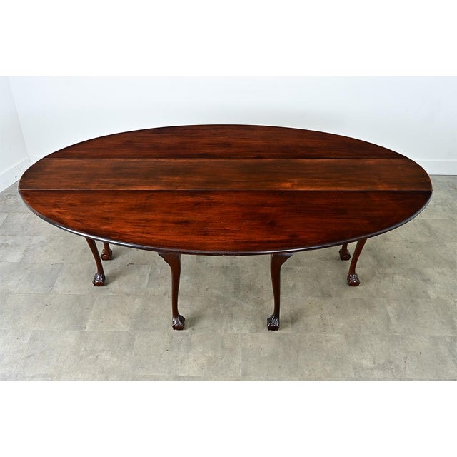 Brown English 19th Century Chippendale Style Mahogany Dining Room Set For Sale - Image 8 of 18