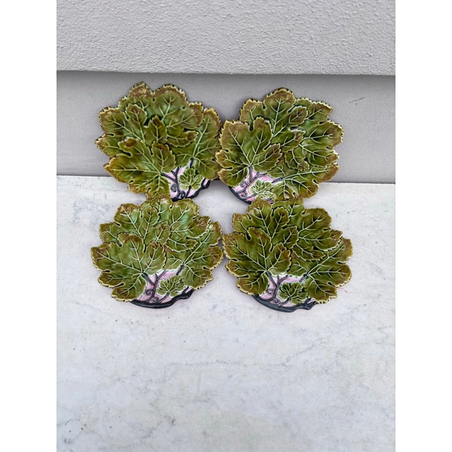 Continental Majolica Leaf Plate Circa 1900 For Sale In Austin - Image 6 of 7