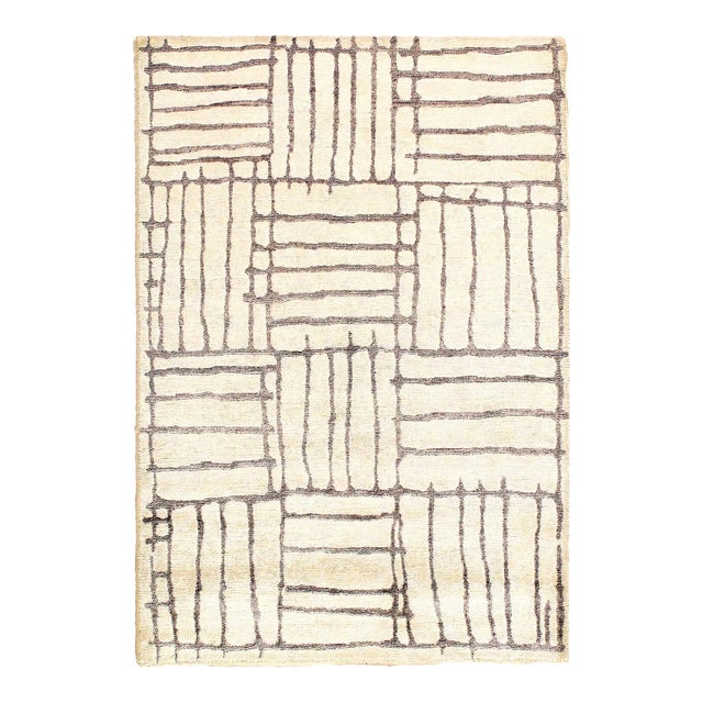 Fine Hand Knotted Modern Rug For Sale