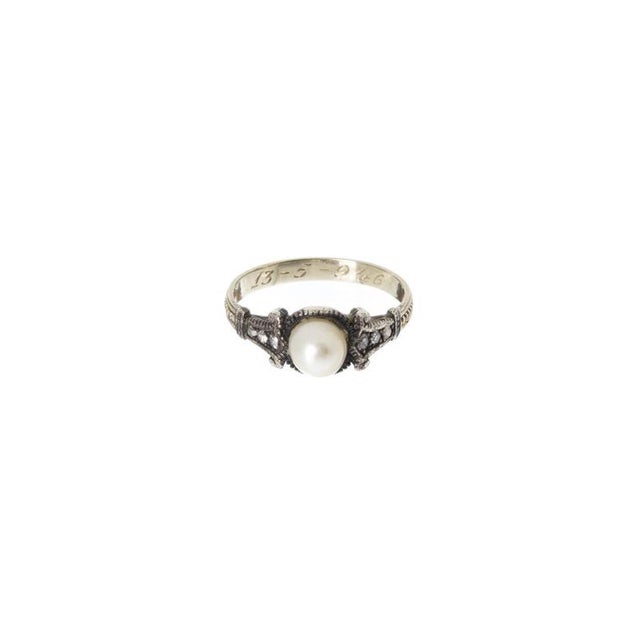 Ring in Silver and 19.2 Karat Gold with Pearl For Sale - Image 6 of 6