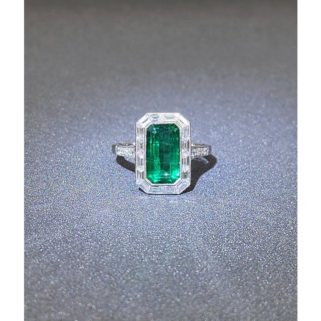 3.42 Ct Natural Zambian Emerald & Diamond Ring Size 6.5 For Sale - Image 4 of 9