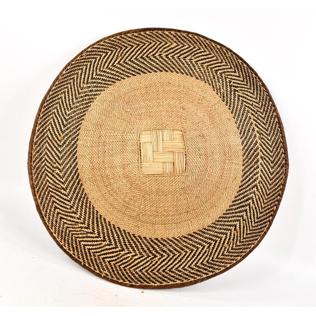 African Early 20th Century Tonga Binga Basket 22 Inch For Sale - Image 3 of 7