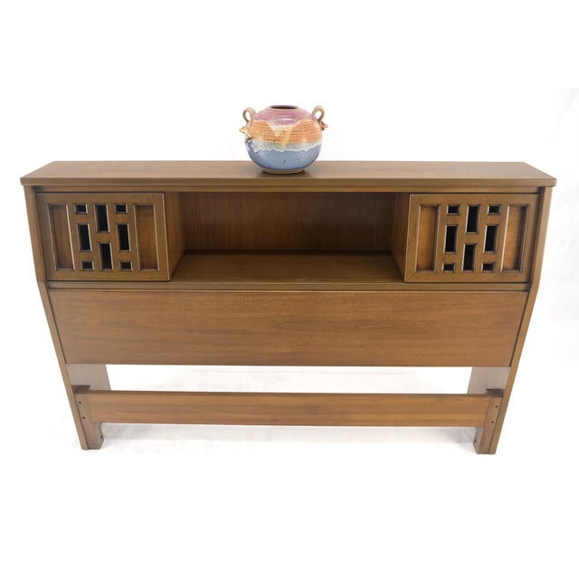 American Walnut Sliding Doors Storage Compartment Full Size Bed Headboard MINT! For Sale - Image 13 of 13