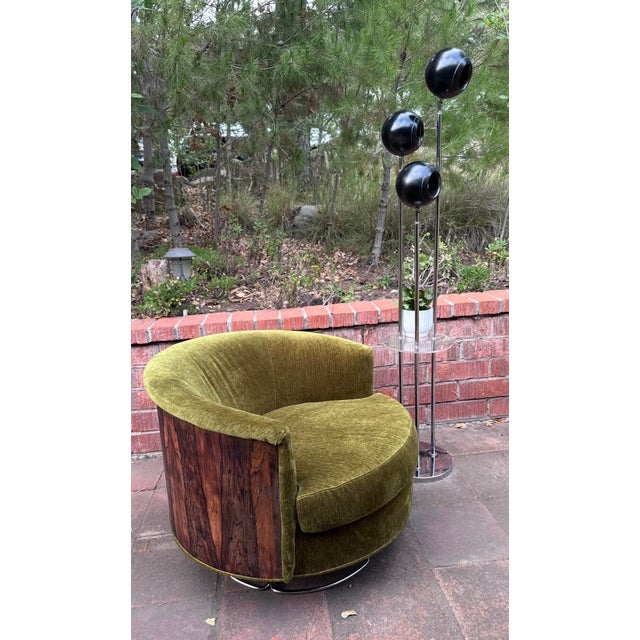 Danish Modern Selig Barrel Swivel Chair in Brazilian Rosewood 1960s. For Sale - Image 9 of 10