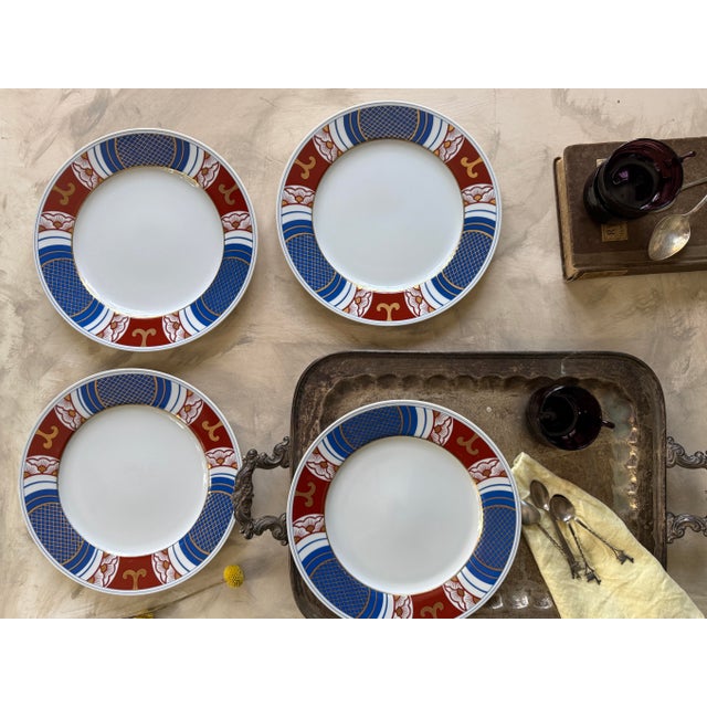 Japanese Vintage Fitz and Floyd 1975 Mishiki Plates 10 3/8 Inch Blue Oxblood Red Gold Vintage Japan - Set of 4 For Sale - Image 3 of 12