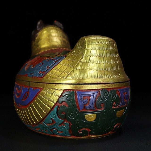 Early 20th Century Lacquerware Eagle Box – 12" Painted Bird-Form Container For Sale - Image 5 of 9