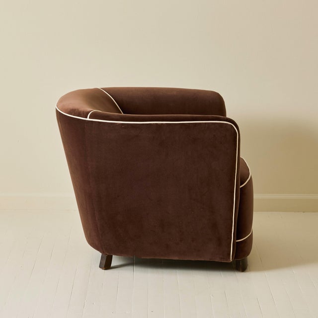 Art Deco Danish Art Deco Club Chair in Velvet, 1940's. For Sale - Image 3 of 7