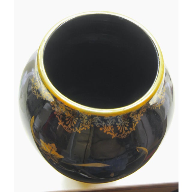 Brilliant Elegant Black Porcelain Italian Vase & Gilt Design by Tognana Porcellane – 10.5” For Sale - Image 4 of 8