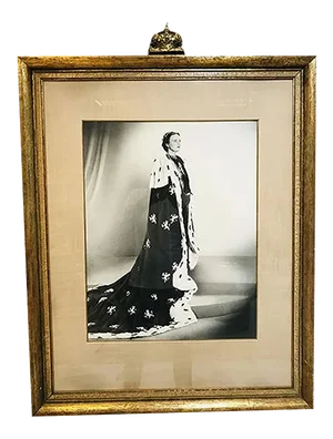 State Portrait of Former Dutch Queen Juliana in Gold Frame with Plaster Crown by Marius Meijboom, 1948