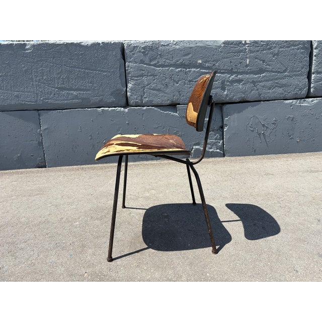 1950s Early Eames style DCM Dining Chair With Original Hair on Hide Upholstery, Cowhide For Sale - Image 12 of 16
